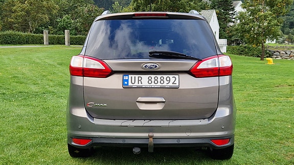 Ford Grand C-MAX 8 of 30
