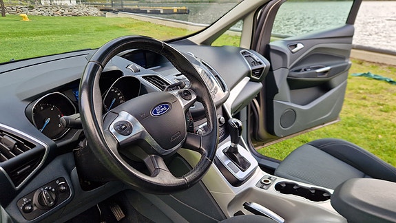 Ford Grand C-MAX 23 of 30