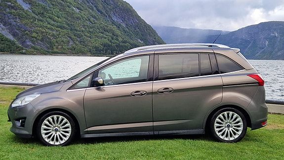 Ford Grand C-MAX 20 of 30