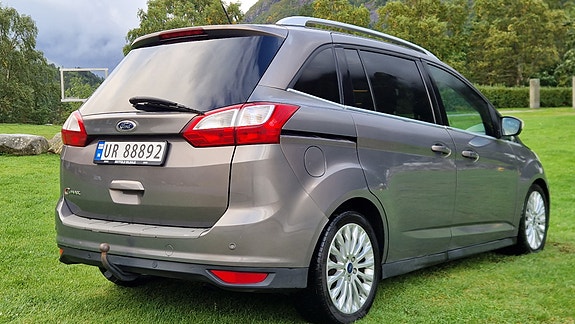 Ford Grand C-MAX 6 of 30