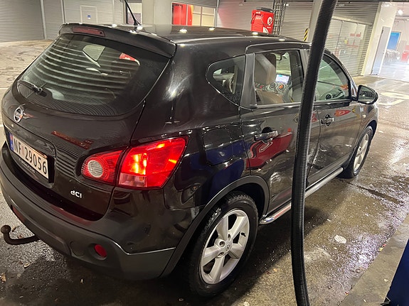 Nissan Qashqai 27 of 30