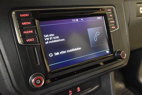 Volkswagen Caddy Maxi 28 of 30