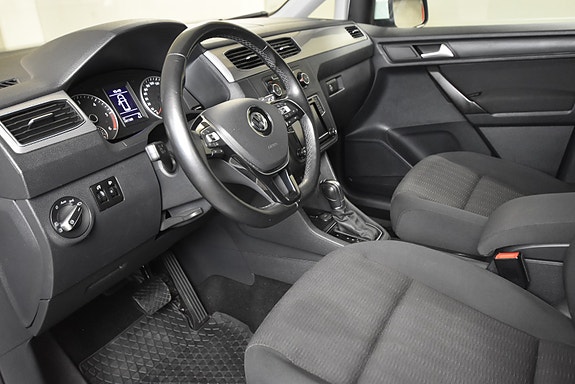 Volkswagen Caddy Maxi 13 of 30