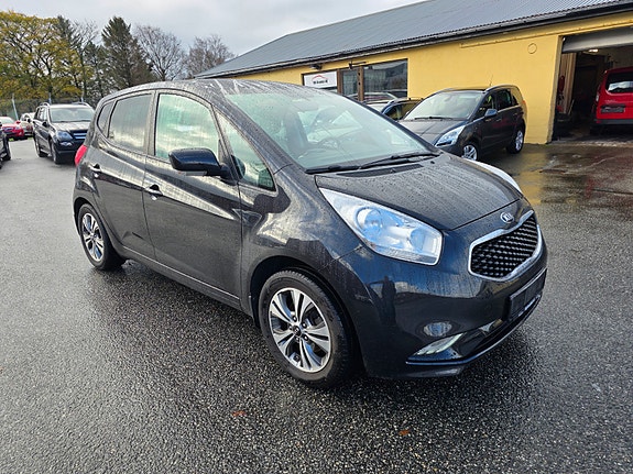 Kia Venga 2 of 5