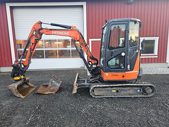 Til salgs: Hitachi ZX 33 U-5 - 2019 - Minigraver | FINN.no