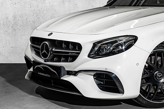 Mercedes-Benz E-Klasse 5 of 30