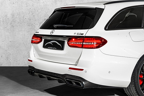 Mercedes-Benz E-Klasse 6 of 30