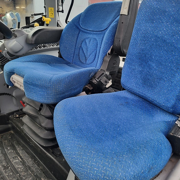 New Holland T6040 2011, kr 465 000,-