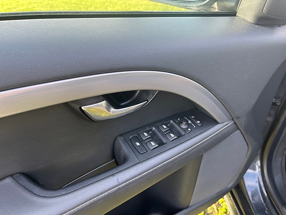 Volvo V70 20 of 30
