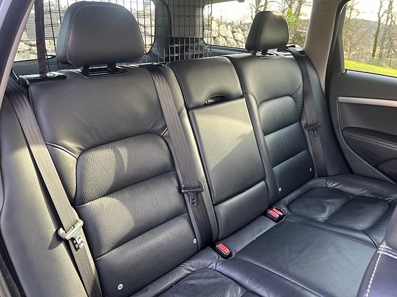 Volvo V70 17 of 30
