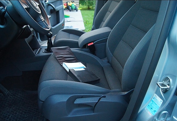 Volkswagen Touran 2 of 18