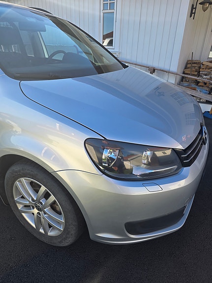 Volkswagen Touran 11 of 18