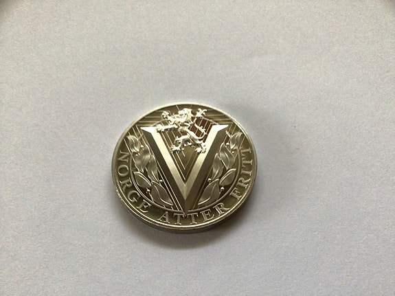 Product image 3 of 9