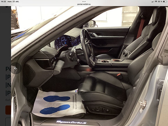 Porsche Taycan 18 of 21