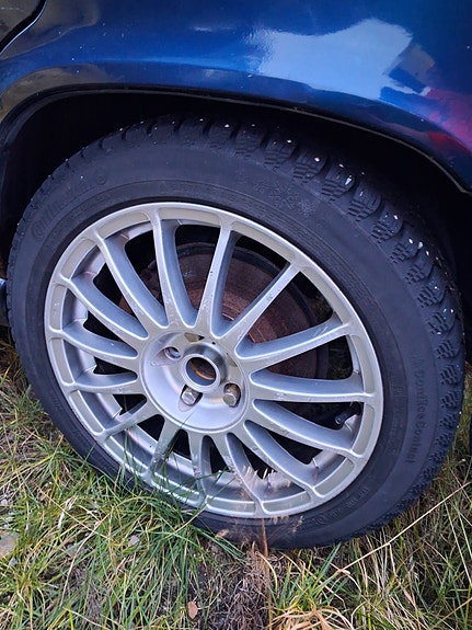 Volvo V70 8 of 27
