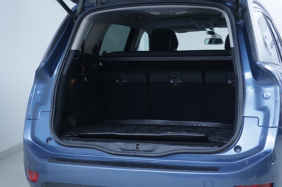 Citroen Grand C4 Picasso 21 of 24