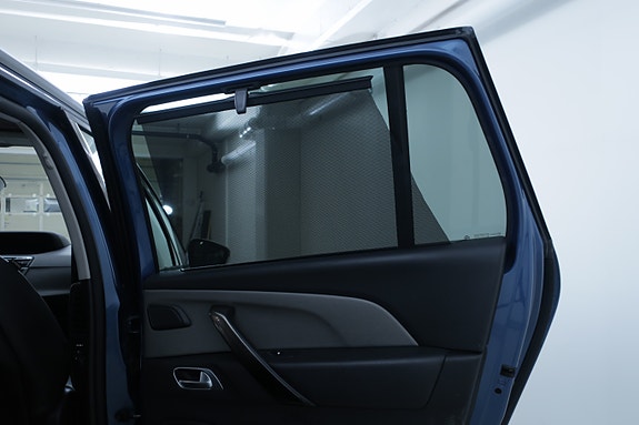 Citroen Grand C4 Picasso 14 of 24