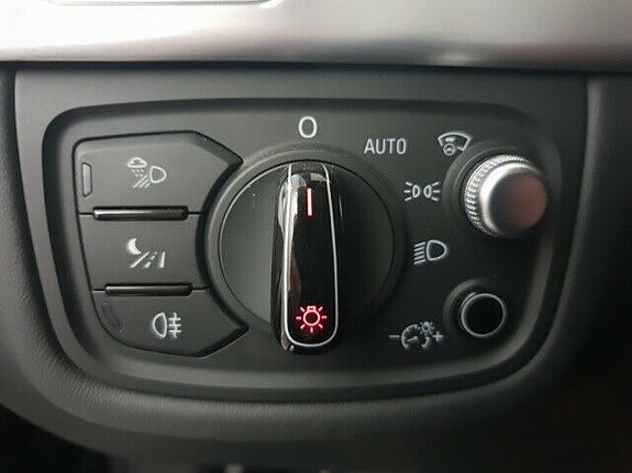 Audi S8 24 of 30