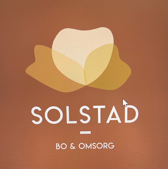 Solstad Bo og - omsorgssenter AS logo