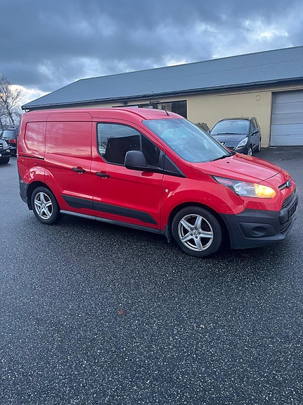 Ford Transit Connect 8 of 15