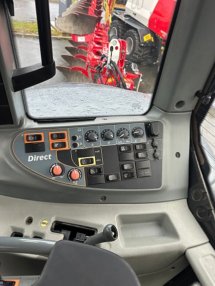 Valtra N163D med laster 2013, kr 589 000,-