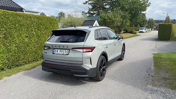 Skoda Elroq 3 of 30