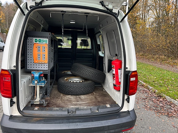 Volkswagen Caddy Maxi 11 of 20