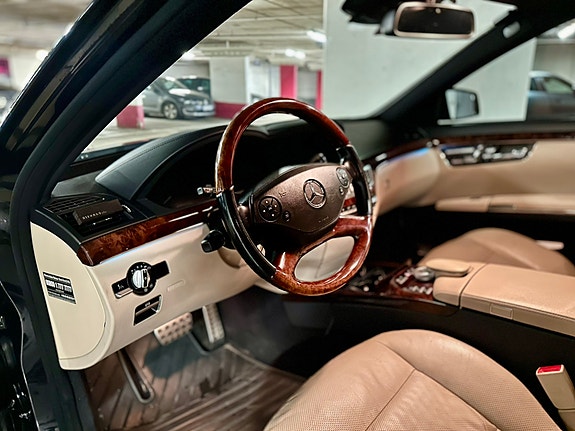 Mercedes-Benz S350 15 of 30