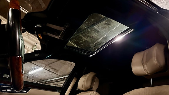Mercedes-Benz S350 29 of 30