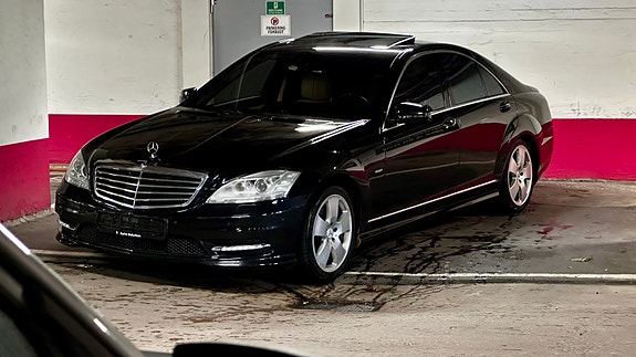 Mercedes-Benz S350 3 of 30