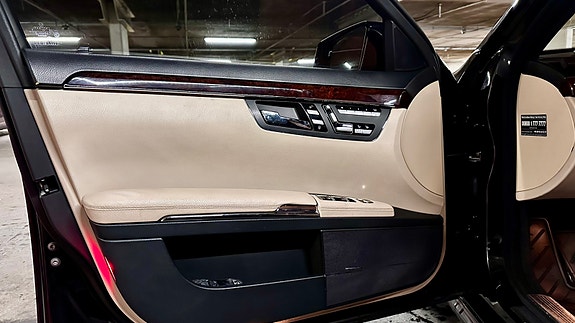Mercedes-Benz S350 16 of 30