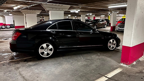 Mercedes-Benz S350 11 of 30