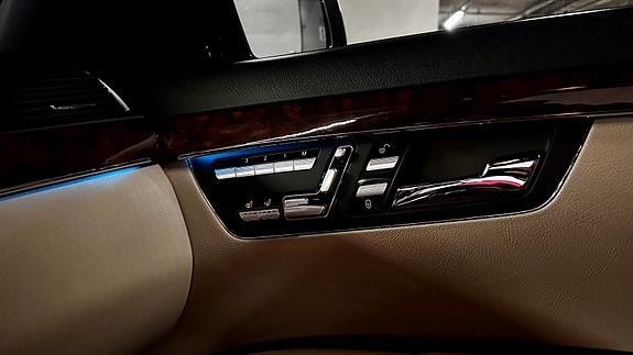 Mercedes-Benz S350 27 of 30