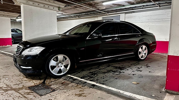 Mercedes-Benz S350 8 of 30