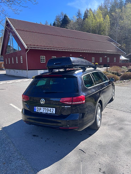Volkswagen Passat 5 of 5