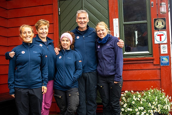 Denne fine gjengen var en del av vertskapet på Stranddalen i 2025. Foto: Agnethe Larsen