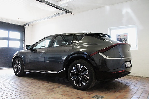 Kia EV6 4 of 30