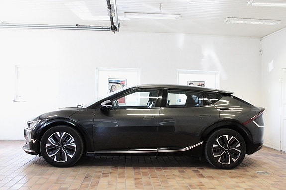 Kia EV6 3 of 30
