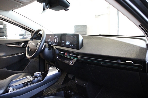 Kia EV6 15 of 30