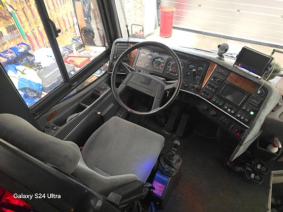 Volvo B10m 10 of 18