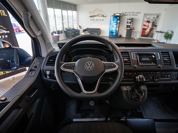 Volkswagen Kombi 20 of 30