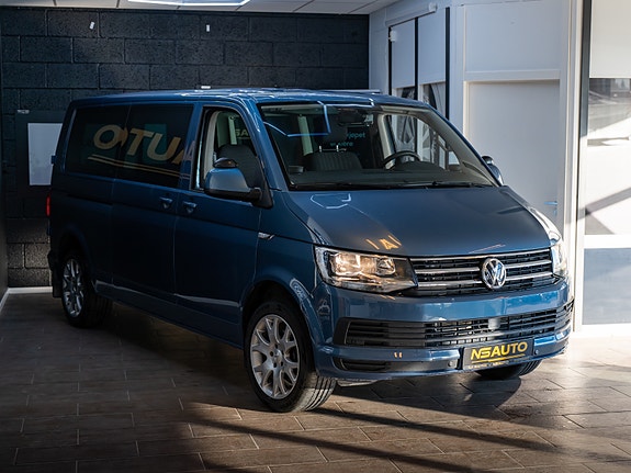 Volkswagen Kombi 3 of 5