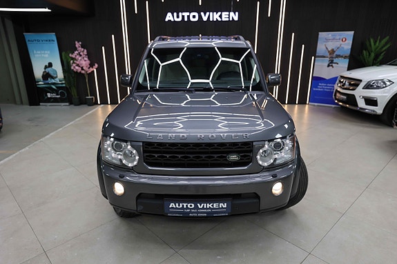 Land Rover Discovery 15 of 30