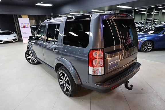 Land Rover Discovery 18 of 30