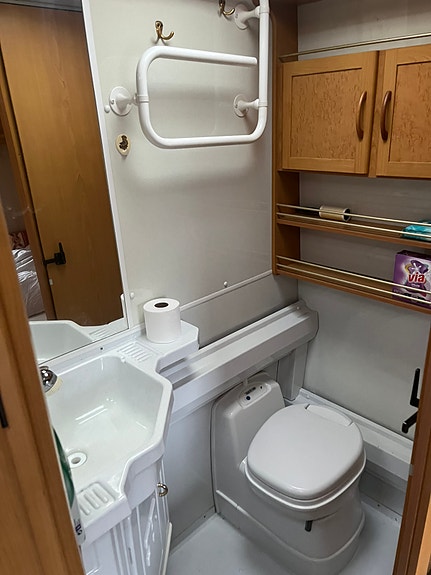 KABE Royal king size 780 gxl 17 of 19