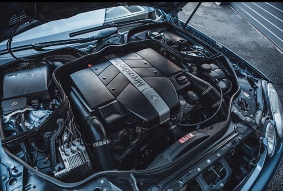 Mercedes-Benz E240 7 of 20