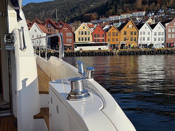 Fairline Squadron 65 CAT C18. Oppgradert Navi. Hydrauliske holdtrøstere. Skipsre 14 of 30