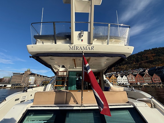 Fairline Squadron 65 CAT C18. Oppgradert Navi. Hydrauliske holdtrøstere. Skipsre 12 of 30