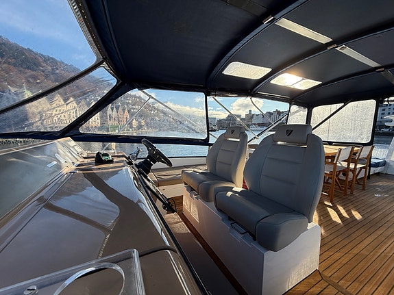 Fairline Squadron 65 CAT C18. Oppgradert Navi. Hydrauliske holdtrøstere. Skipsre 23 of 30