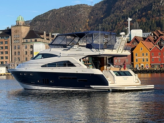 Fairline Squadron 65 CAT C18. Oppgradert Navi. Hydrauliske holdtrøstere. Skipsre 2 of 30